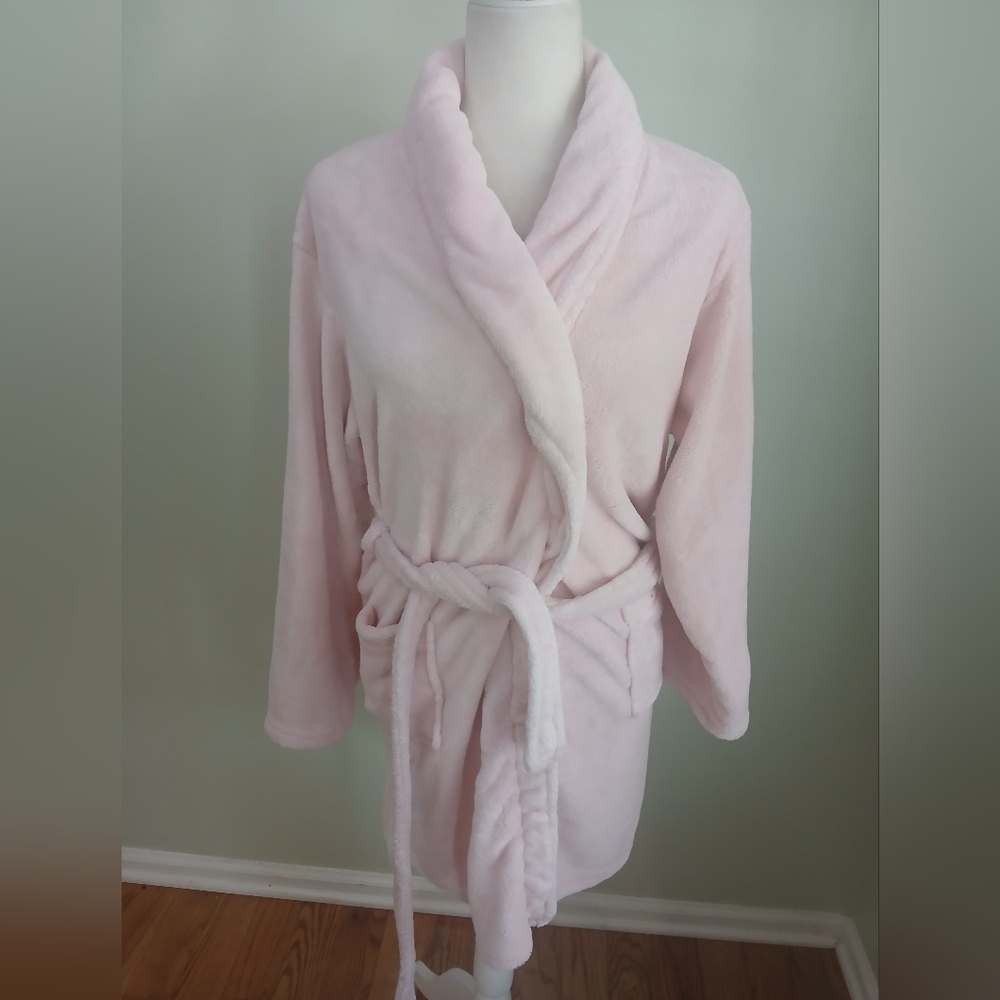 Brookstone Spa Plush Robe - Picture 6 of 8